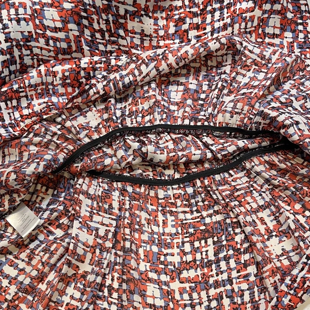 Black Rainn Red and White Patterned Tank Top